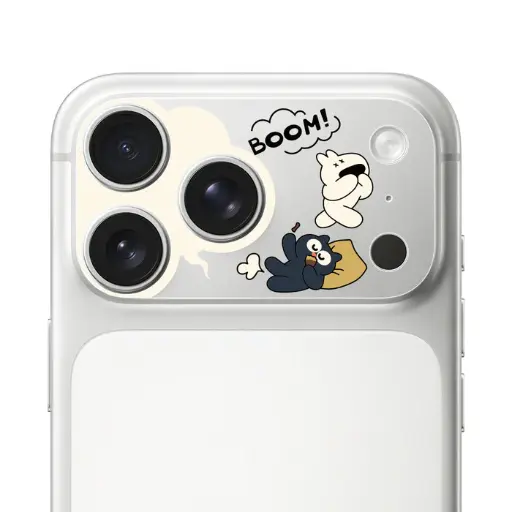 [047706717PM1] HODA 滿版鏡頭底座霧面保護貼阿耀與黑寶 iPhone17ProMAX 有福同享 (1333)